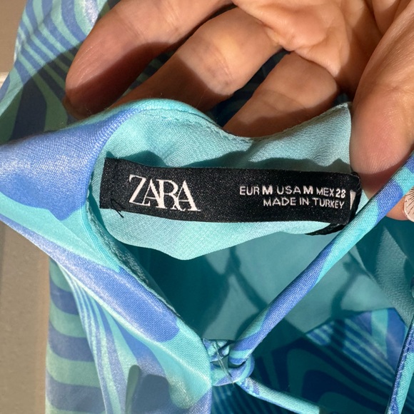NWT Zara swirl dress size Medium - Picture 5 of 8